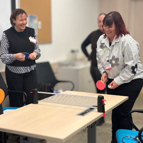 60 Minutes Chrono team building jeu de l'oie géant contre la montre, plateau 100 cases défis duels pour entreprise - Zen Organisation Nantes