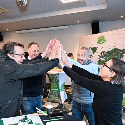 Tour du monde en solidaire team building RSE Lyon Annecy entreprise responsable