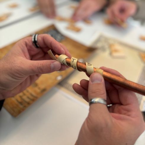 Challenge collaboratif escape game L'Idole Perdue, team building mythologie aztèque pour entreprise en Loire-Atlantique